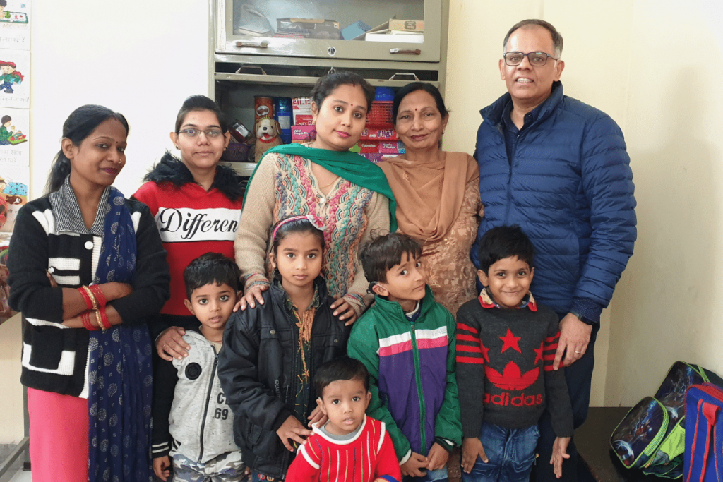Homepage - Suniye - Teaching Hearing-impaired Children - educational ngo in delhi - educational programs for hearing impairment